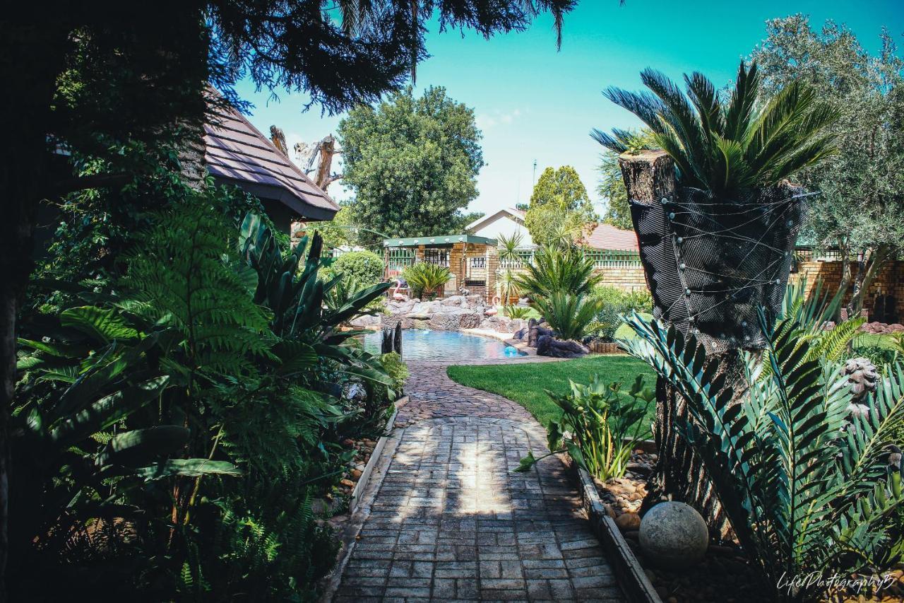 African Elephant'S Den Klerksdorp Exterior photo