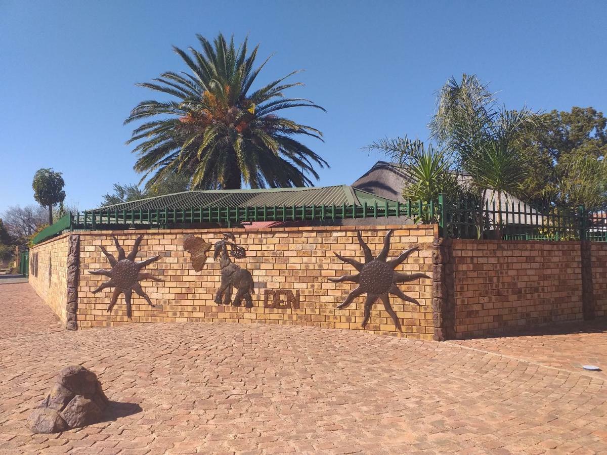 African Elephant'S Den Klerksdorp Exterior photo