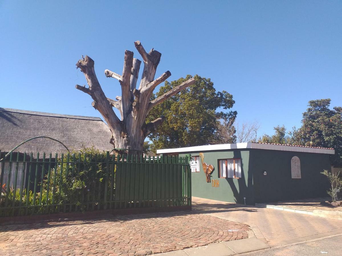 African Elephant'S Den Klerksdorp Exterior photo